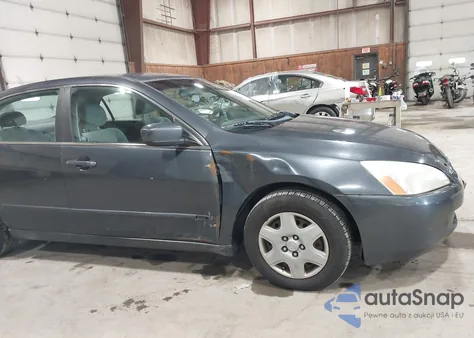 2005 Honda Accord 2.4 Lx z USA, uszkodzony, nr VIN 1HGCM56455A012740